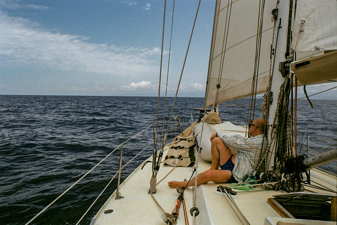 navegación nocturna velero menorca